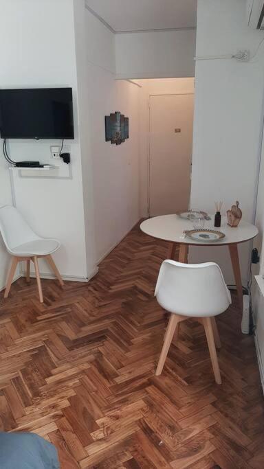 Departamento En Almagro, 2 Huespedes Appartamento *