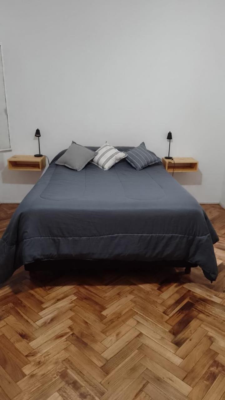 Departamento En Almagro, 2 Huespedes Appartamento Buenos Aires